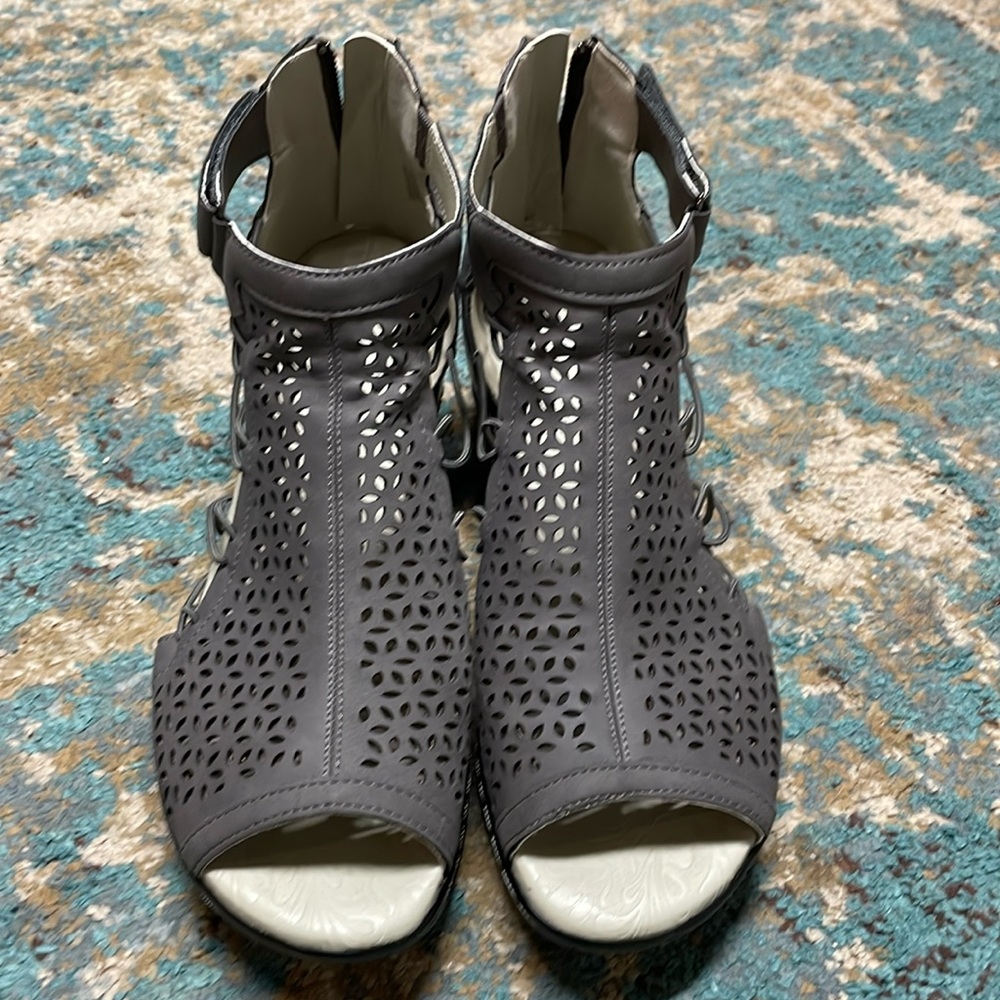 Women's Gray Perforated Peep-Toe Heels - Picture 2 of 8